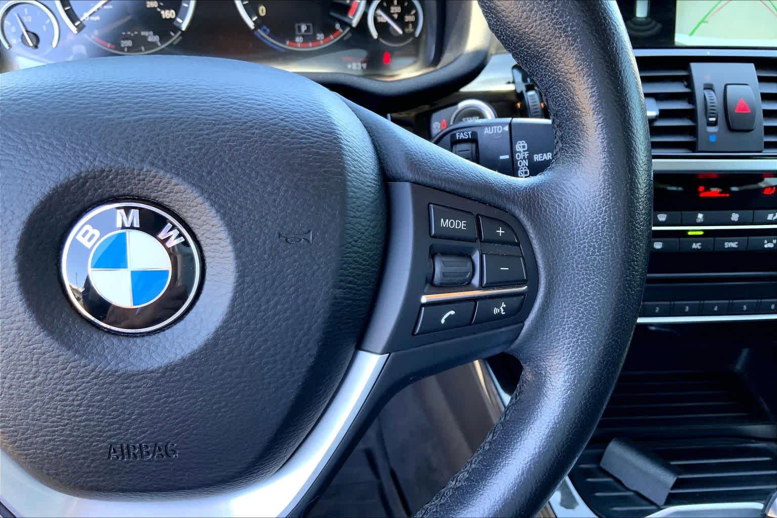 Used 2017 BMW X3 xDrive28i AWD/4WD image 23