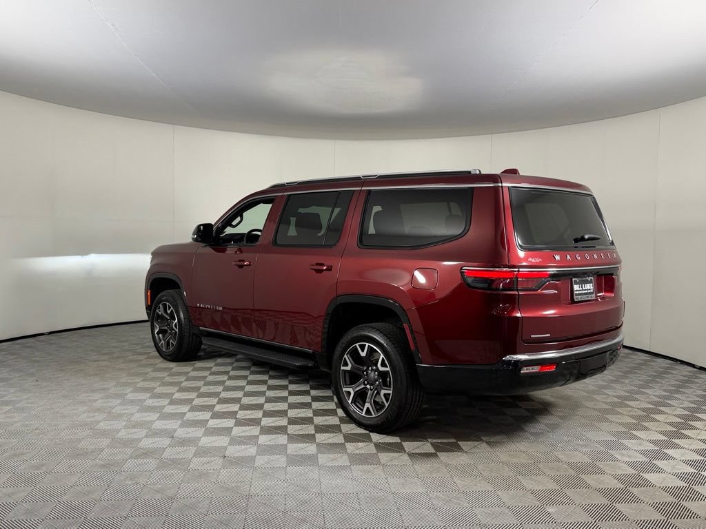Used 2023 Jeep Wagoneer Series III w/ Preferred Equipment Group AWD/4WD image 9