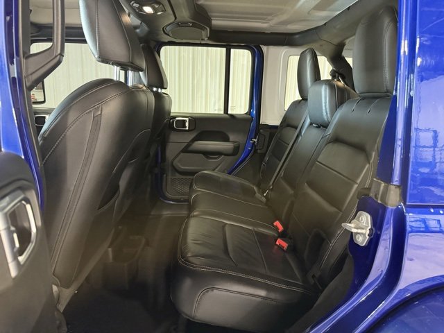 Used 2018 Jeep Wrangler Unlimited Sahara w/ Dual Top Group image 27