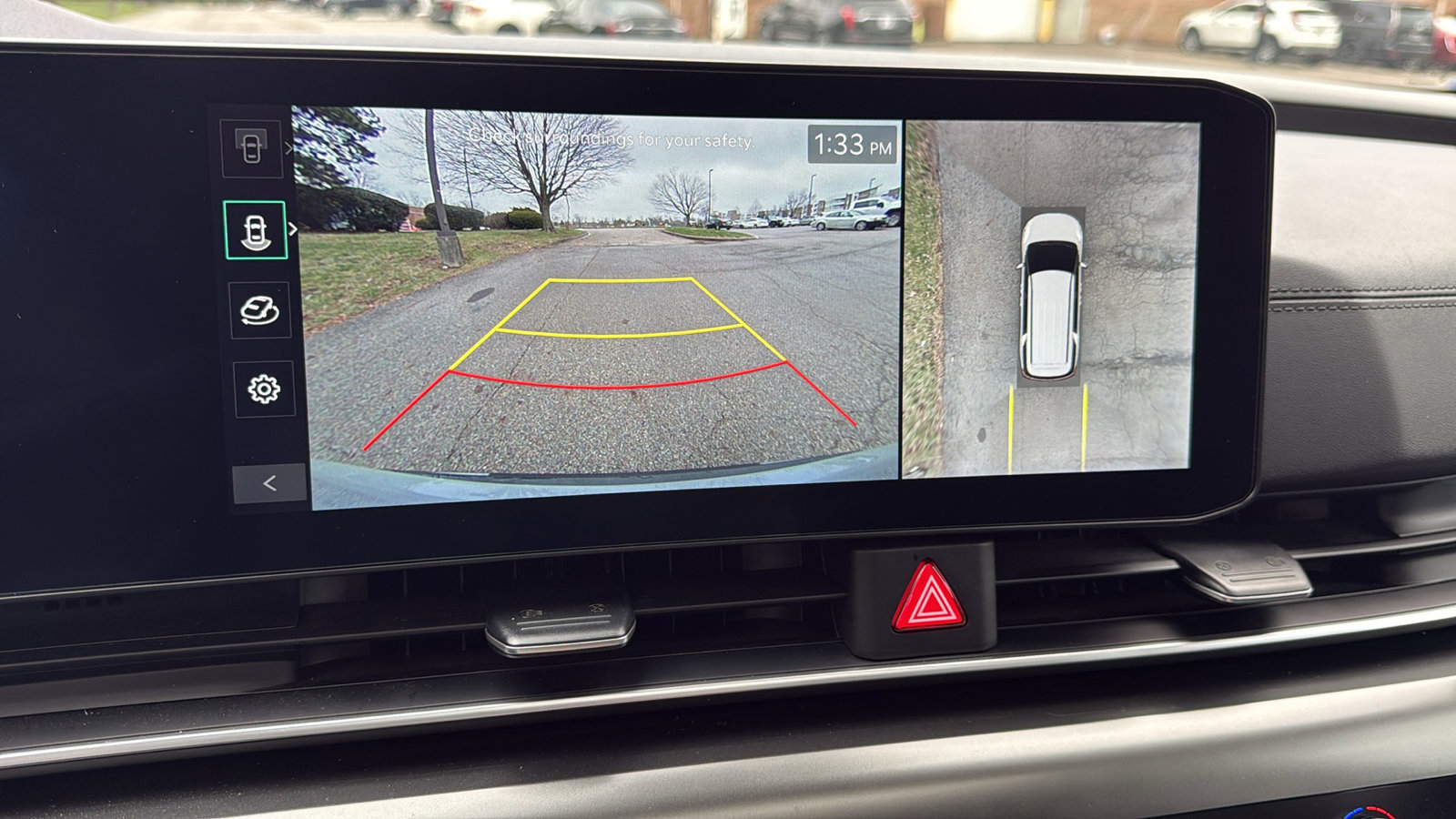 Used 2025 Kia Carnival SX Prestige image 21