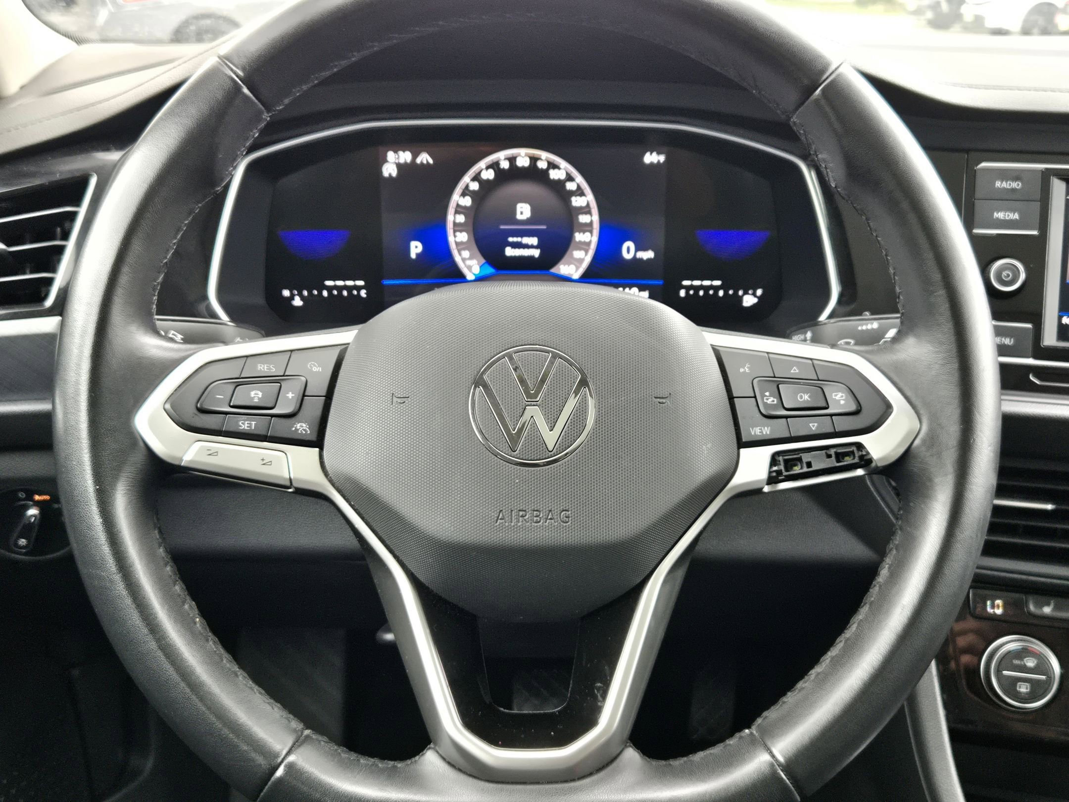 Used 2024 Volkswagen Jetta SE FWD image 20