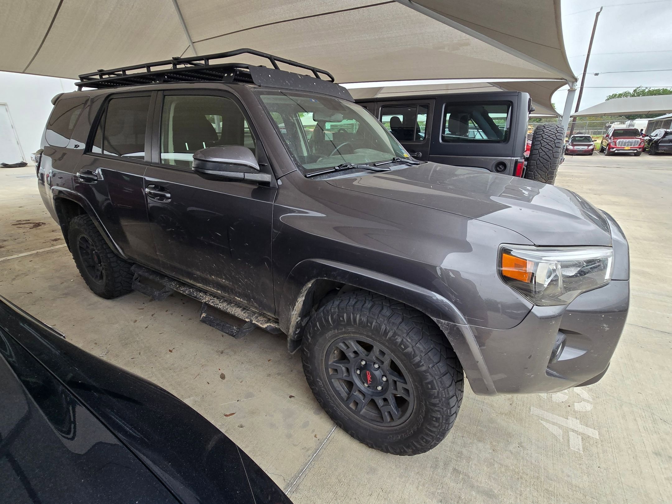 Used 2019 Toyota 4Runner SR5 AWD/4WD image 8