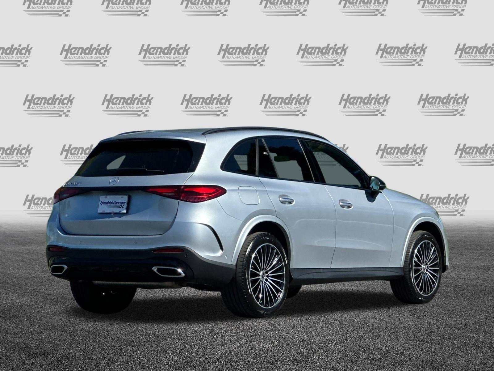 Used 2024 Mercedes-Benz GLC 300 image 5
