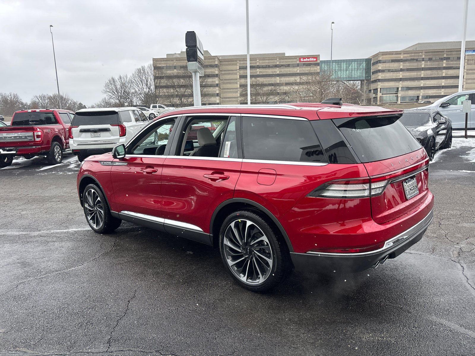 New 2026 Lincoln Aviator Reserve AWD/4WD image 5