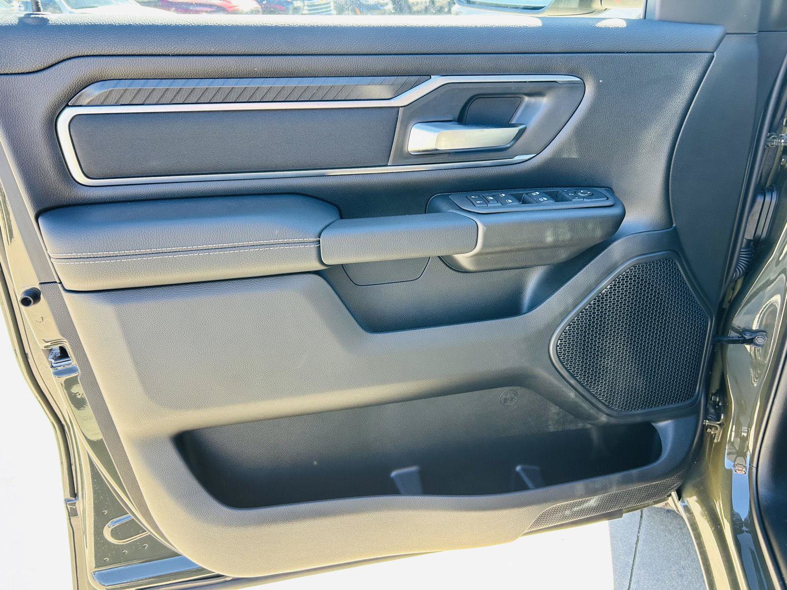 New 2027 RAM 1500 Big Horn AWD/4WD image 12