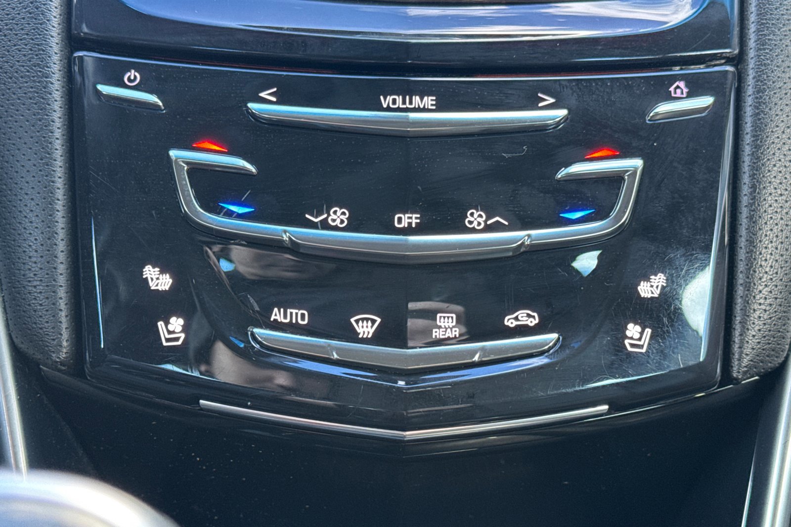 Used 2019 Cadillac XTS Luxury image 20