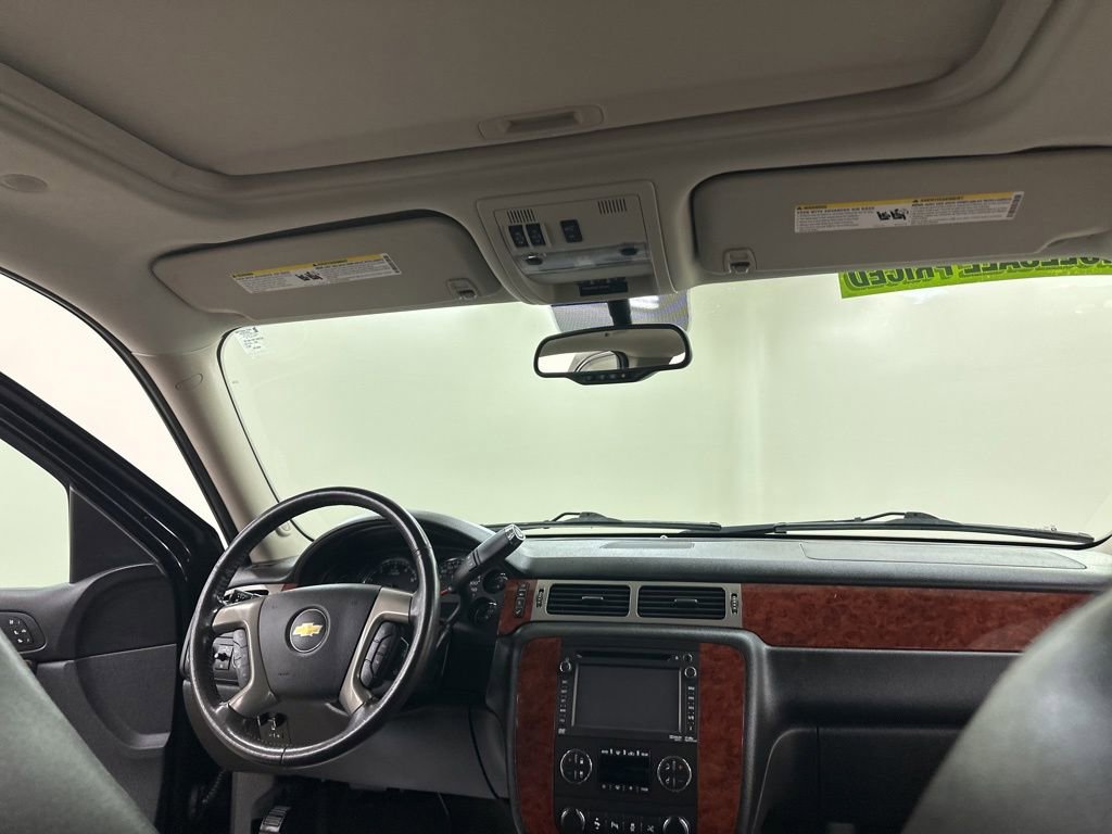 Used 2012 Chevrolet Tahoe LTZ image 25