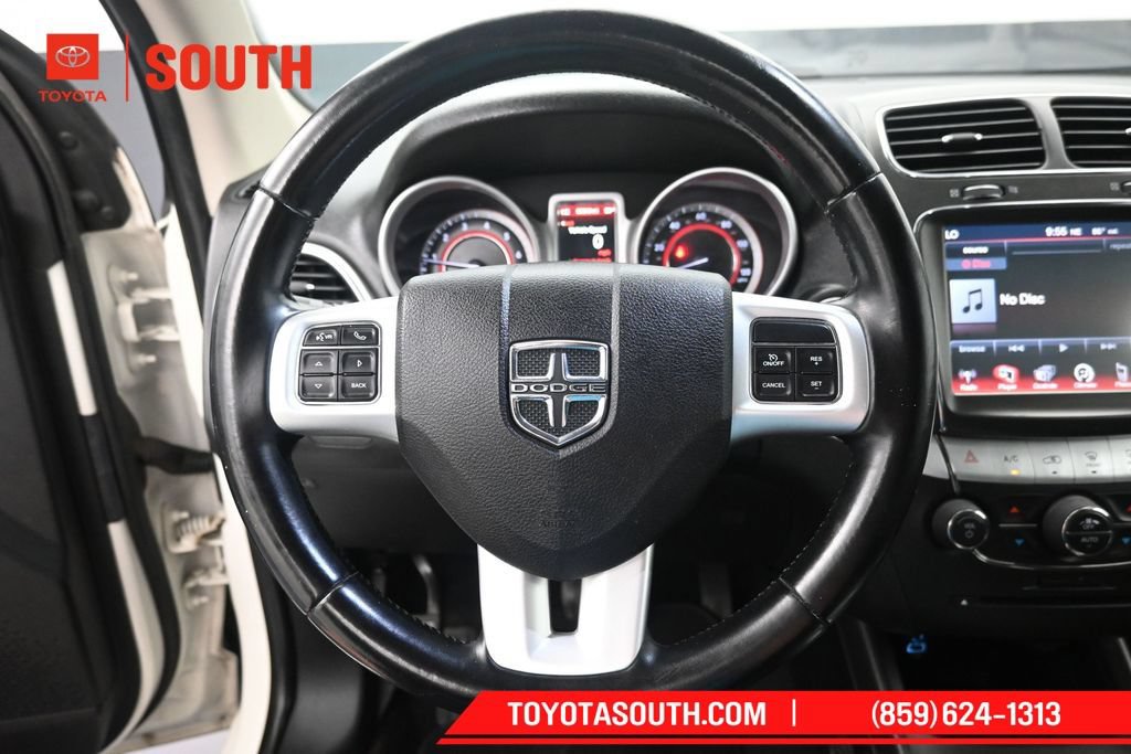Used 2019 Dodge Journey SE FWD image 22