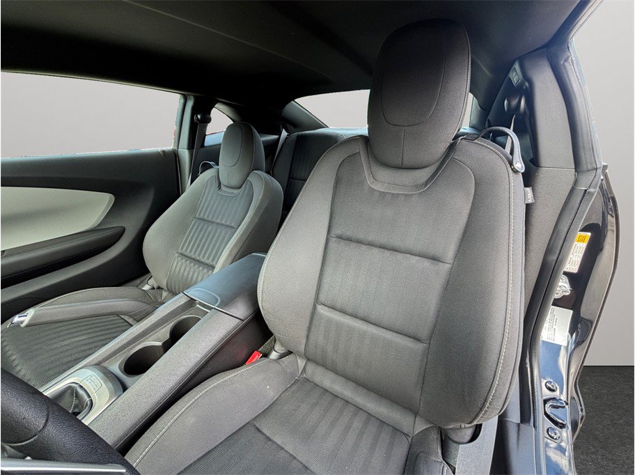 Used 2013 Chevrolet Camaro LS RWD image 16