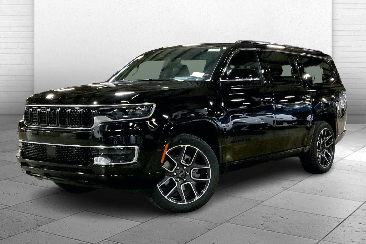 Used 2025 Jeep Wagoneer L Series III w/ Quick Order Package 25C Super AWD/4WD image 2