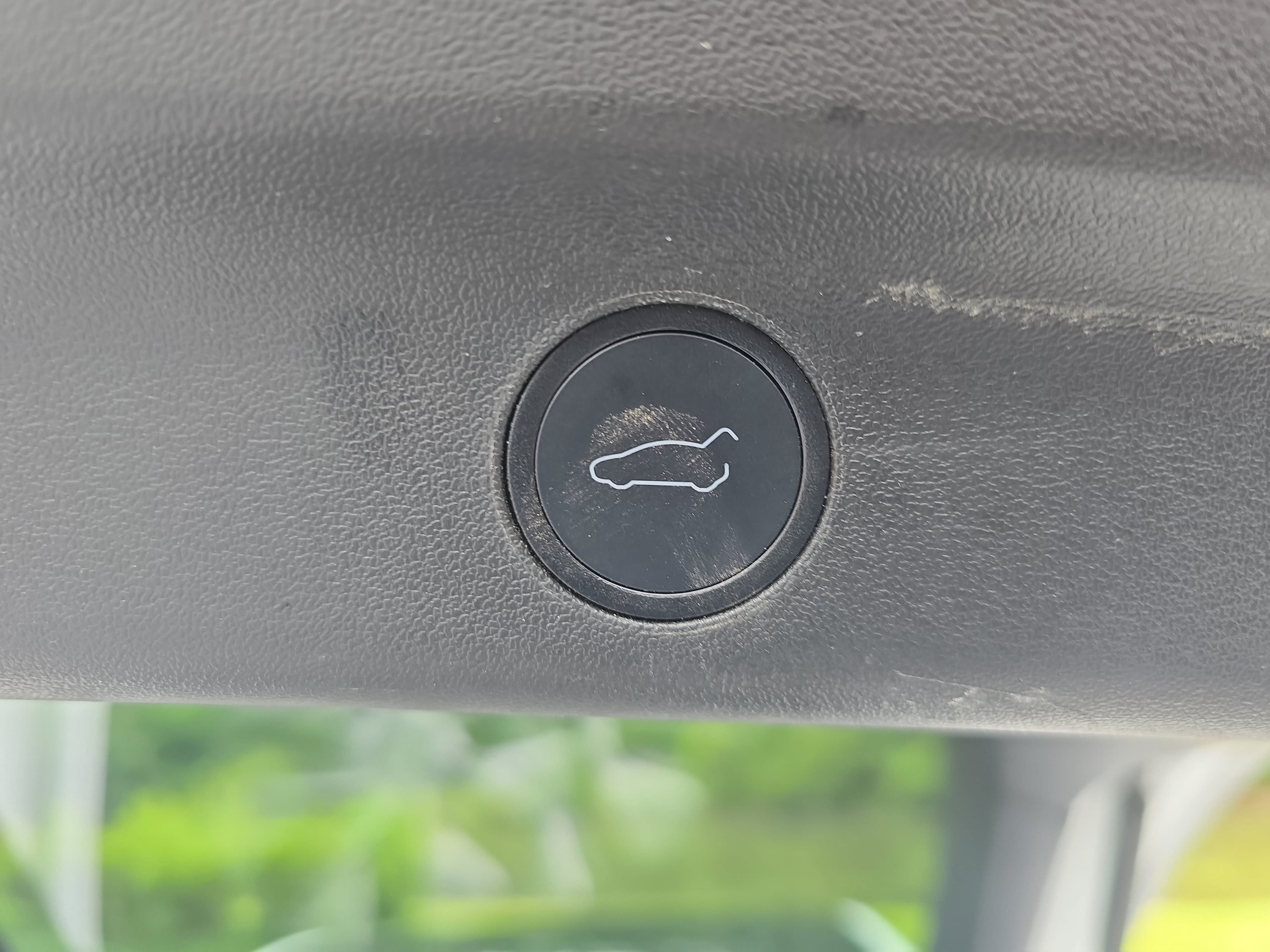 Used 2021 Tesla Model Y Long Range AWD/4WD image 13