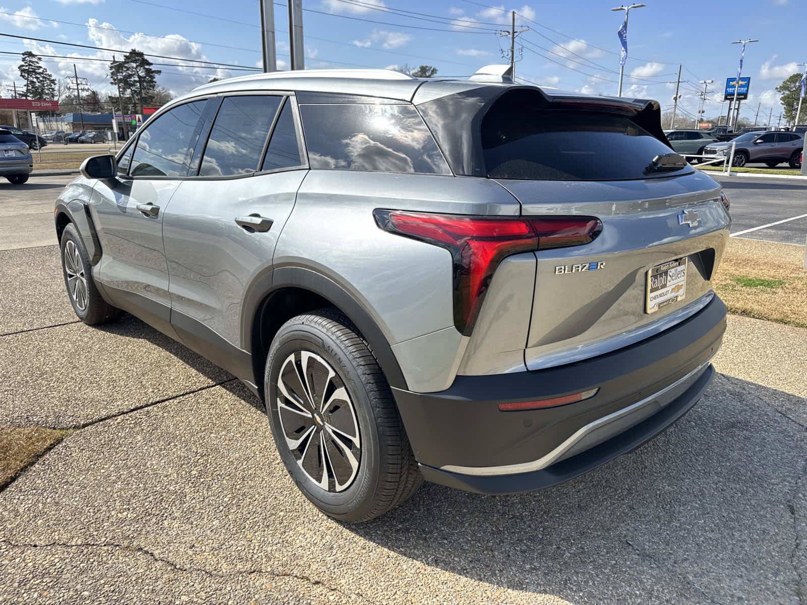 New 2026 Chevrolet Blazer EV LT FWD image 4