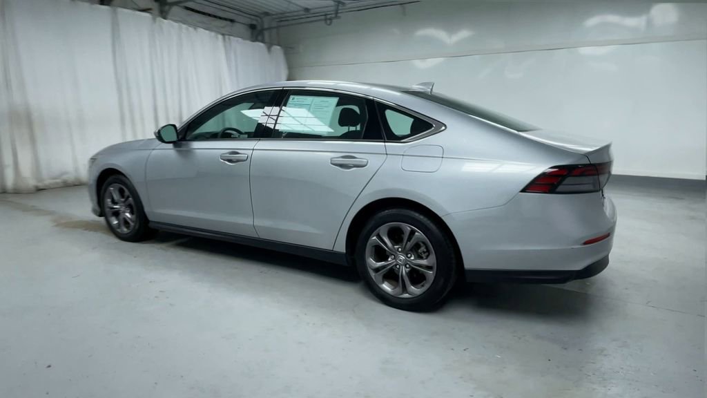 Certified 2024 Honda Accord EX image 6