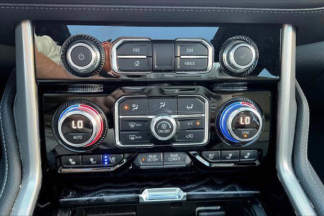 Used 2021 GMC Yukon Denali w/ Denali Premium Package image 15