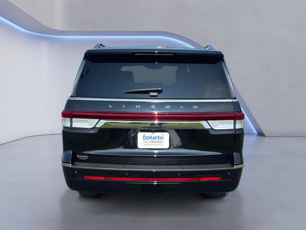 Used 2024 Lincoln Navigator L Reserve w/ Equipment Group 201A AWD/4WD image 5