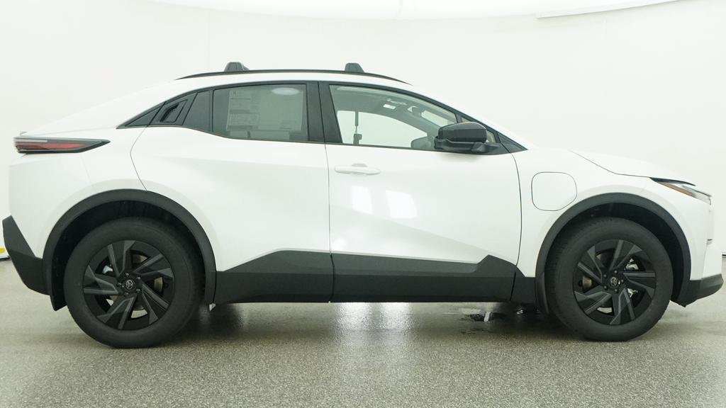 New 2026 Toyota C-HR AWD/4WD image 57
