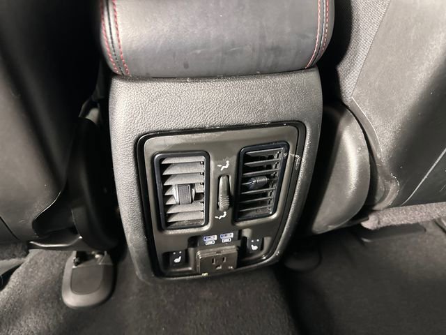 Certified 2024 Dodge Durango GT image 20