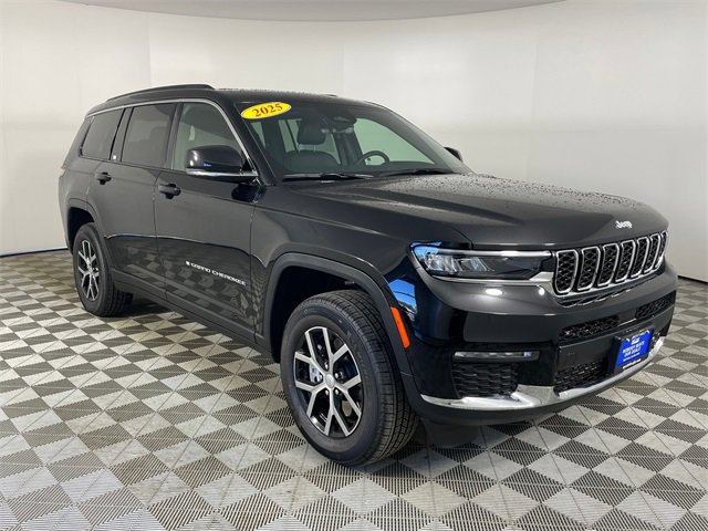 New 2025 Jeep Grand Cherokee L Limited w/ Trailer Tow Package image 24