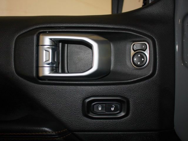 Certified 2022 Jeep Wrangler Unlimited Sahara image 12