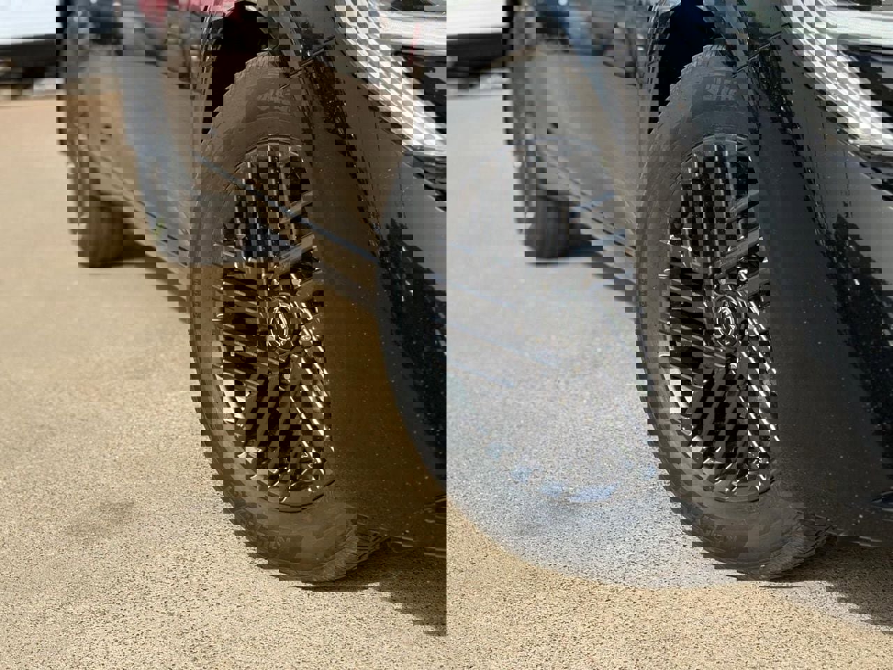 New 2026 Nissan Sentra SV image 9