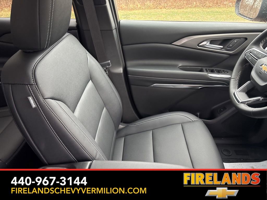 New 2026 Chevrolet Traverse LT w/ Driver Confidence Package FWD image 37