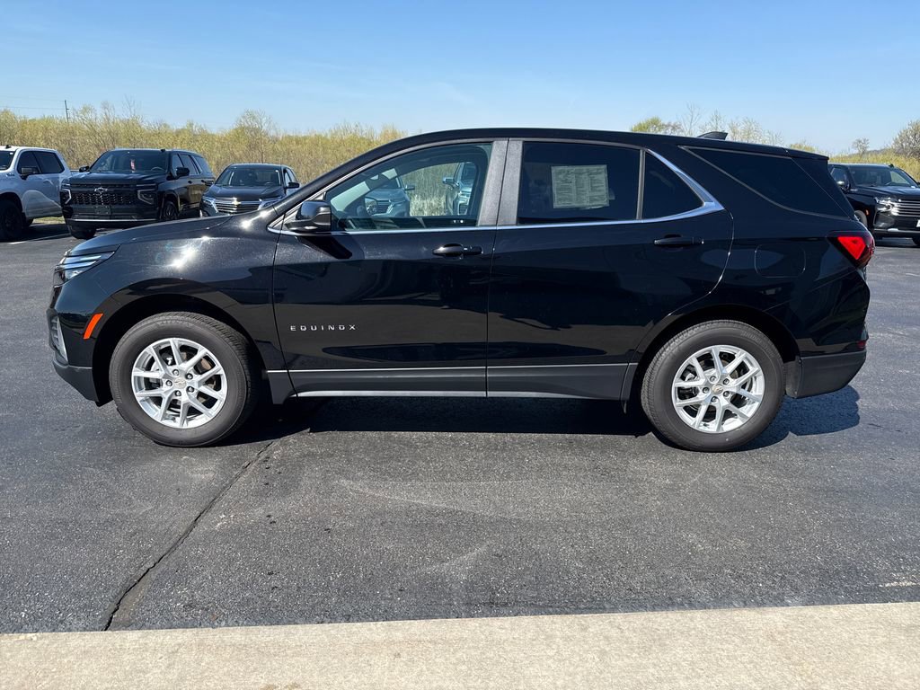 Certified 2024 Chevrolet Equinox LT w/ LPO, Floor Liner Package AWD/4WD image 4