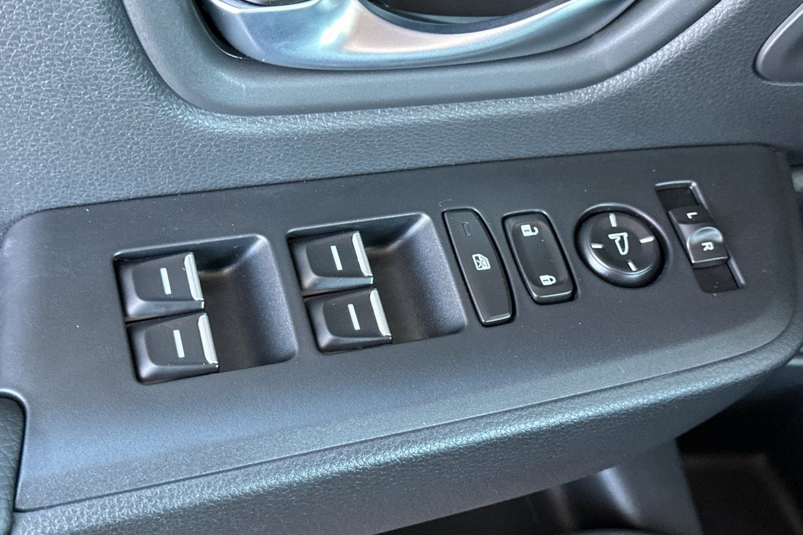 Used 2026 Honda Passport RTL image 11
