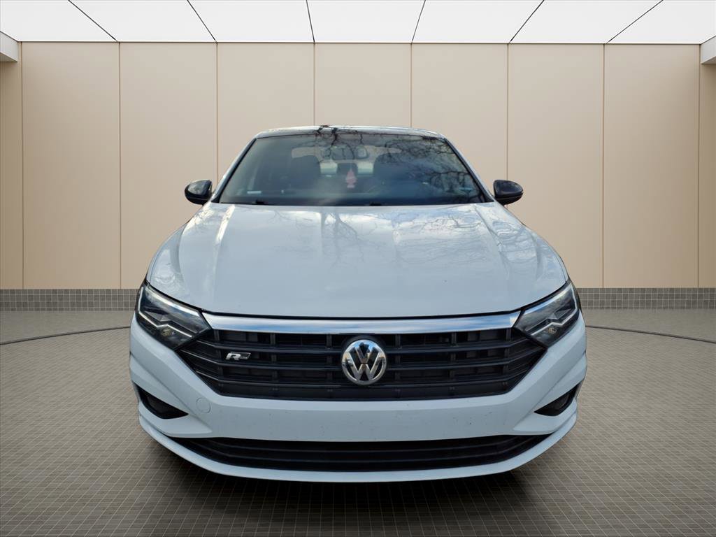 Used 2021 Volkswagen Jetta R-Line w/ R-Line Cold Weather Package image 4