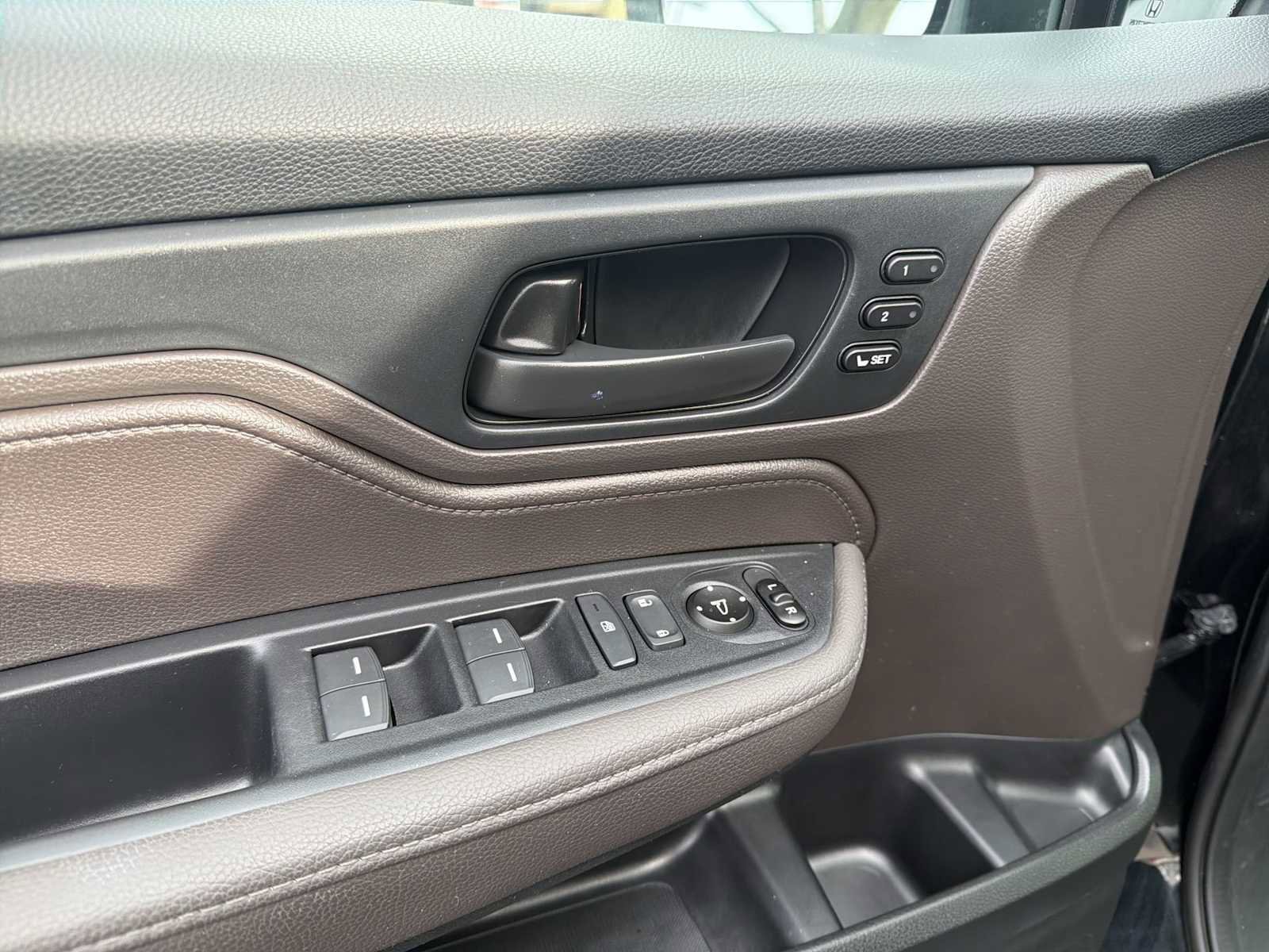 Used 2019 Honda Odyssey EX-L image 22