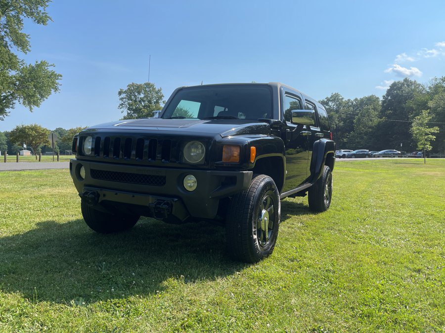 Used 2008 HUMMER H3 w/ Chrome Appearance Package AWD/4WD image 6
