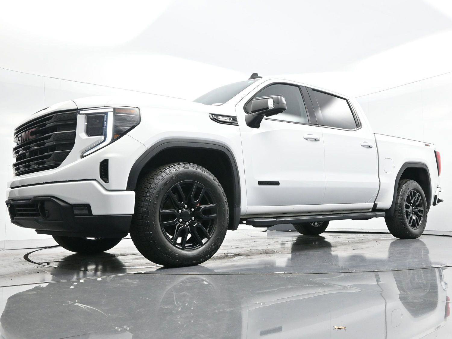 Used 2023 GMC Sierra 1500 Elevation w/ Elevation Premium Package image 46