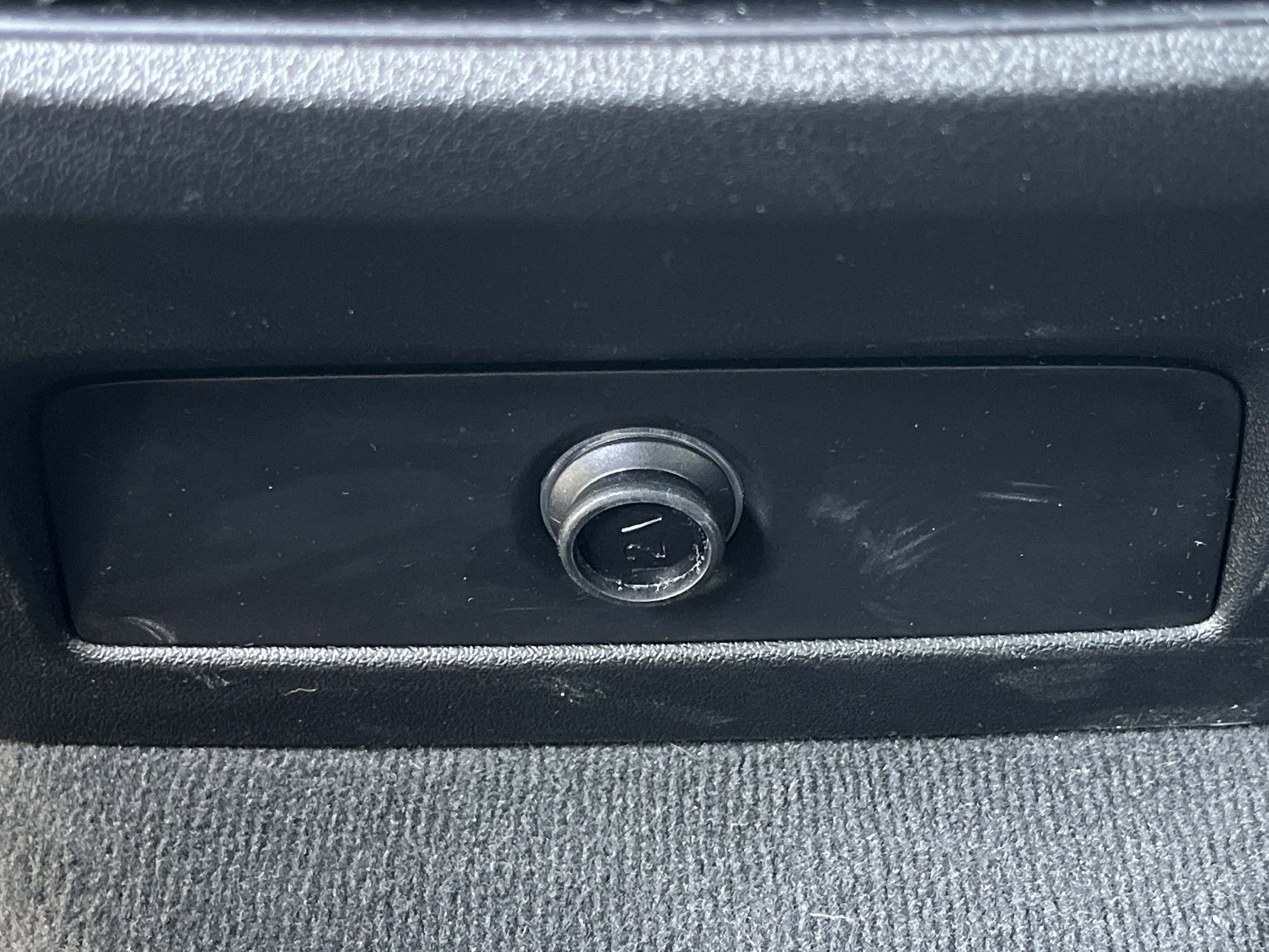 Used 2026 BMW X6 xDrive40i image 26