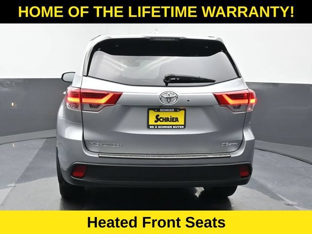 Used 2017 Toyota Highlander SE AWD/4WD image 5