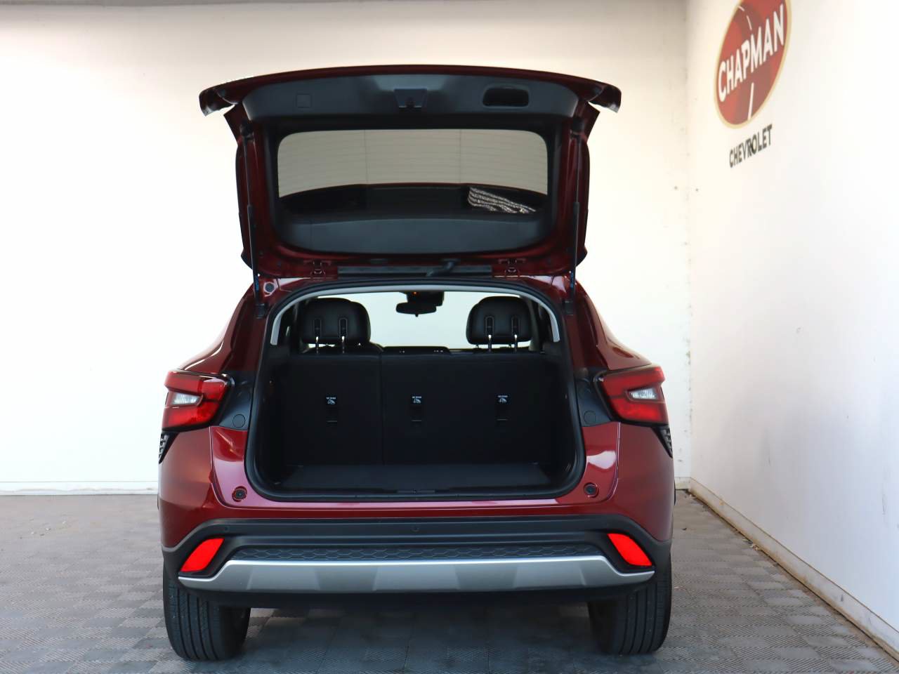Certified 2024 Chevrolet Trax LT w/ Driver Confidence Package FWD image 5
