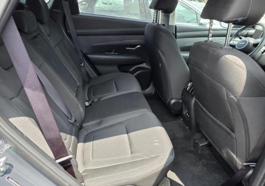Used 2025 Hyundai Tucson SEL FWD image 3
