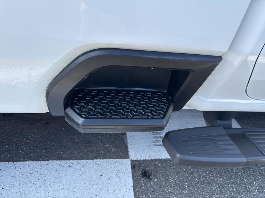 Used 2020 GMC Sierra 2500 4x4 Crew Cab w/ Convenience Package image 46