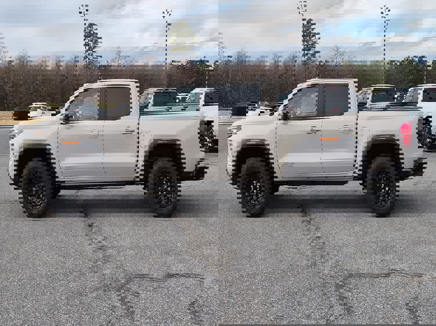 New 2026 GMC Canyon Elevation w/ Convenience Package image 7