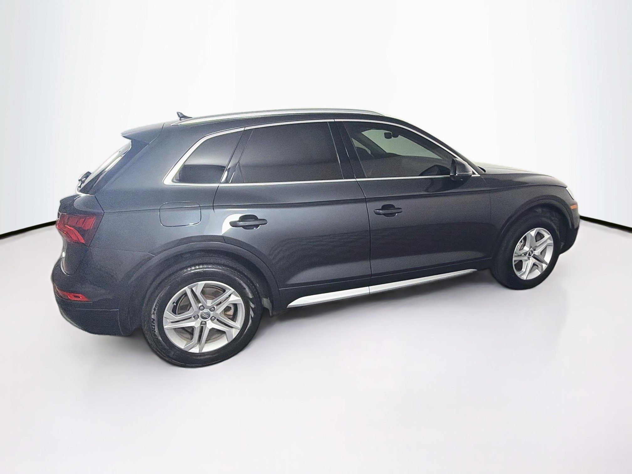Used 2019 Audi Q5 2.0T Premium w/ Convenience Package AWD/4WD image 10
