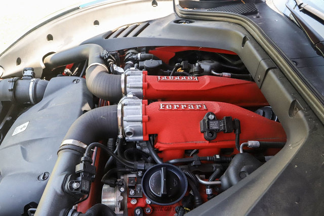 Used 2015 Ferrari California T RWD image 29