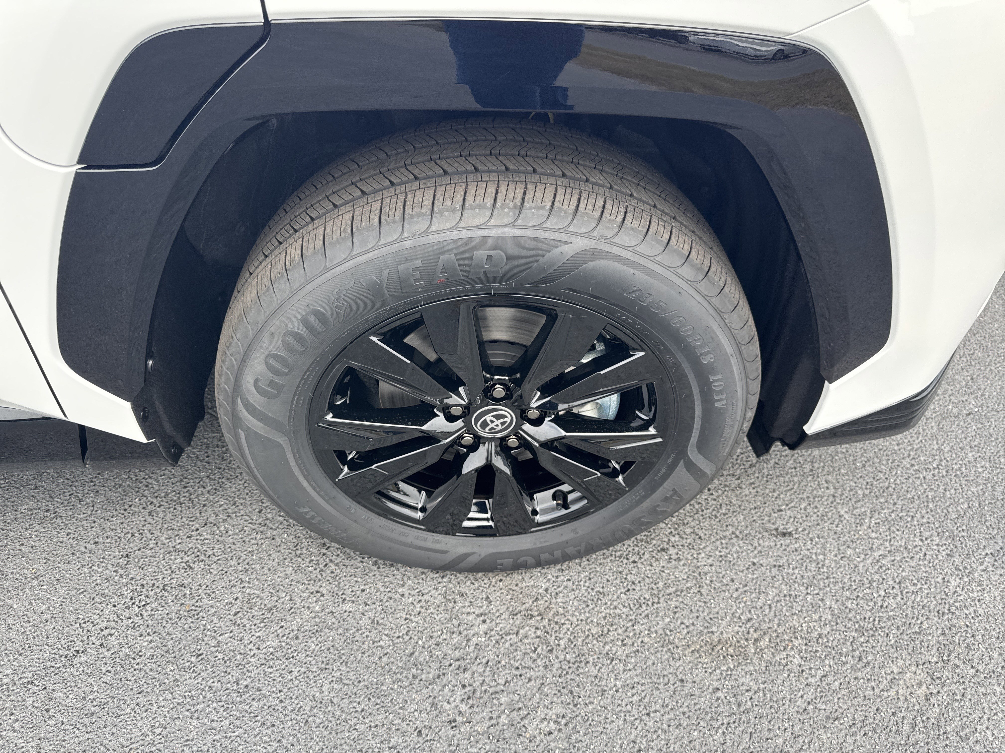 New 2026 Toyota RAV4 SE AWD/4WD image 10