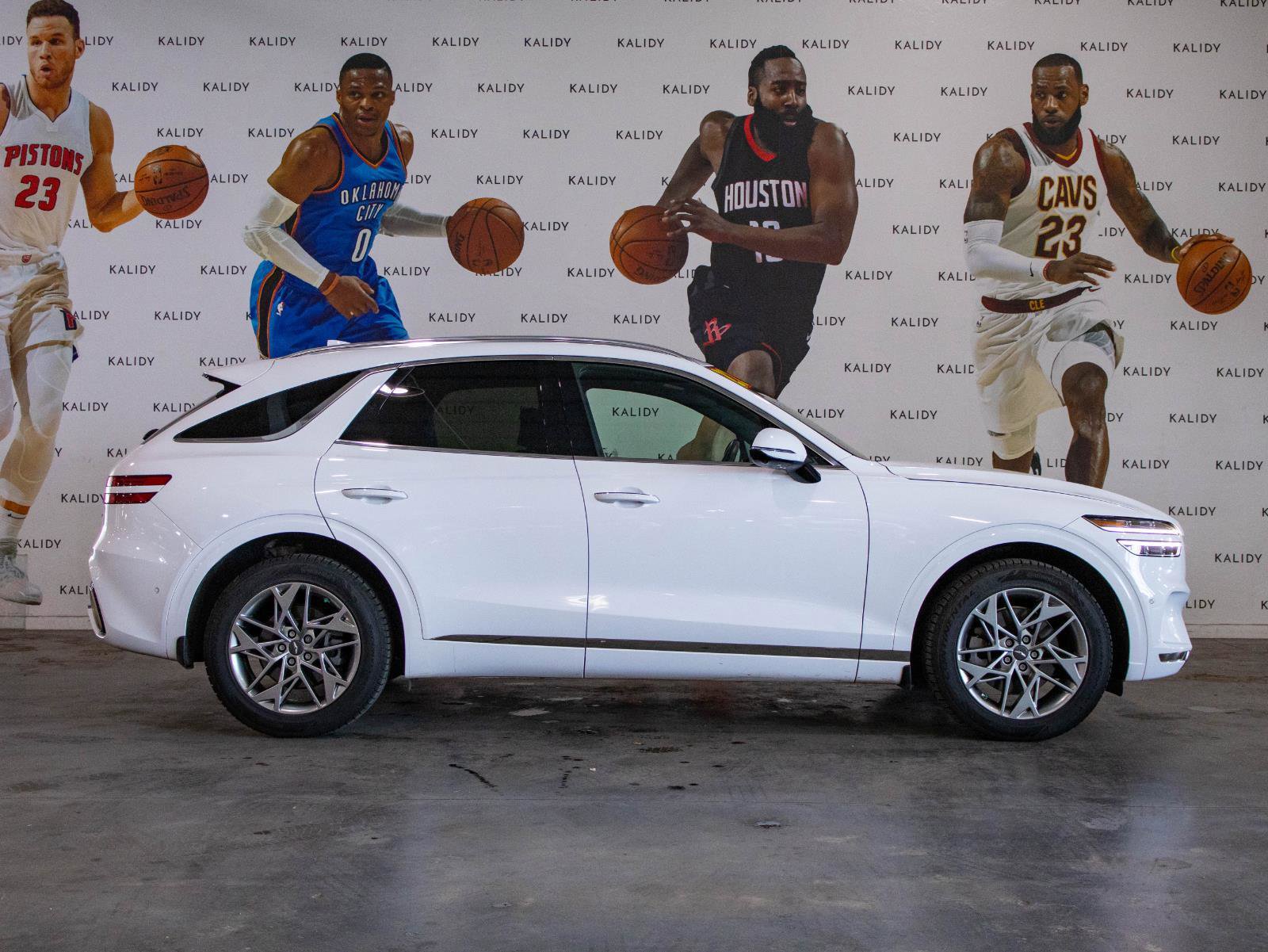 Used 2022 Genesis GV70 2.5T w/ Advanced Package AWD/4WD image 19