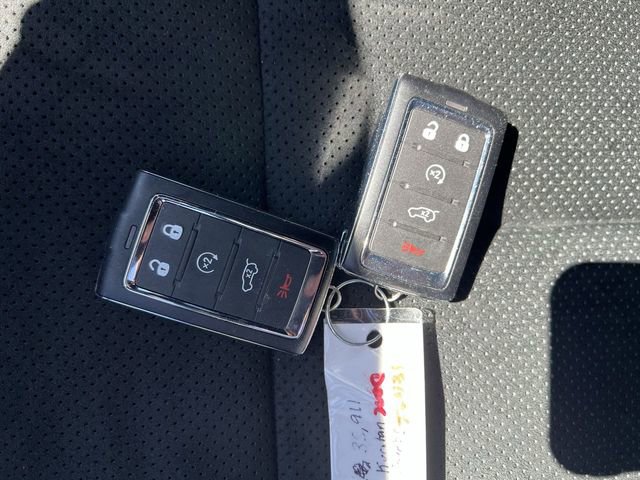 Used 2025 Jeep Grand Cherokee Altitude AWD/4WD image 25