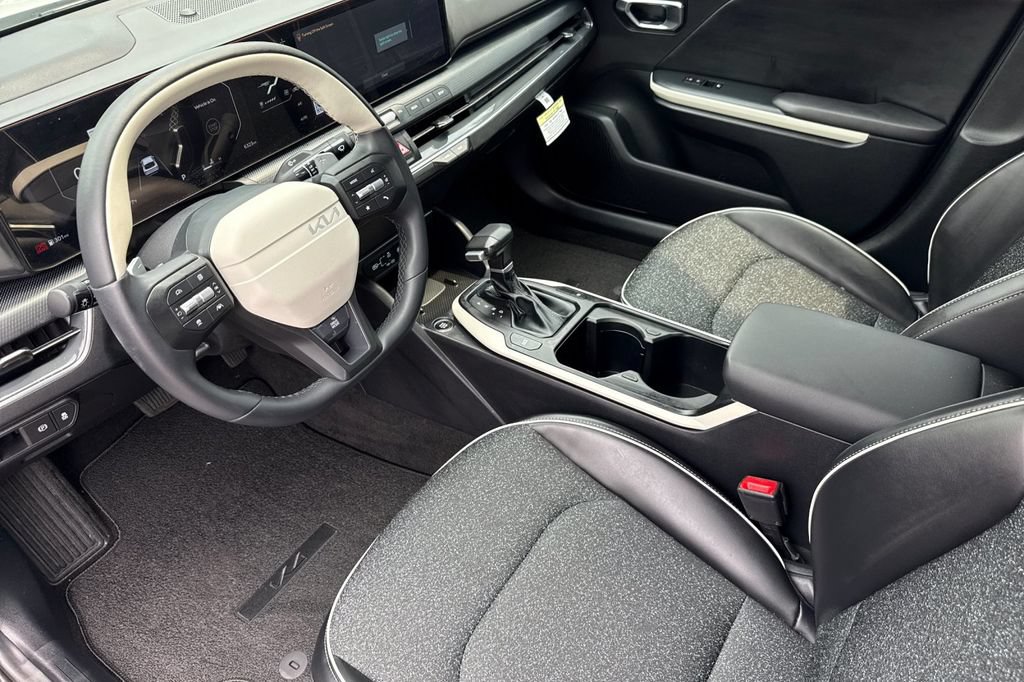 Used 2025 Kia K4 GT-Line FWD image 10