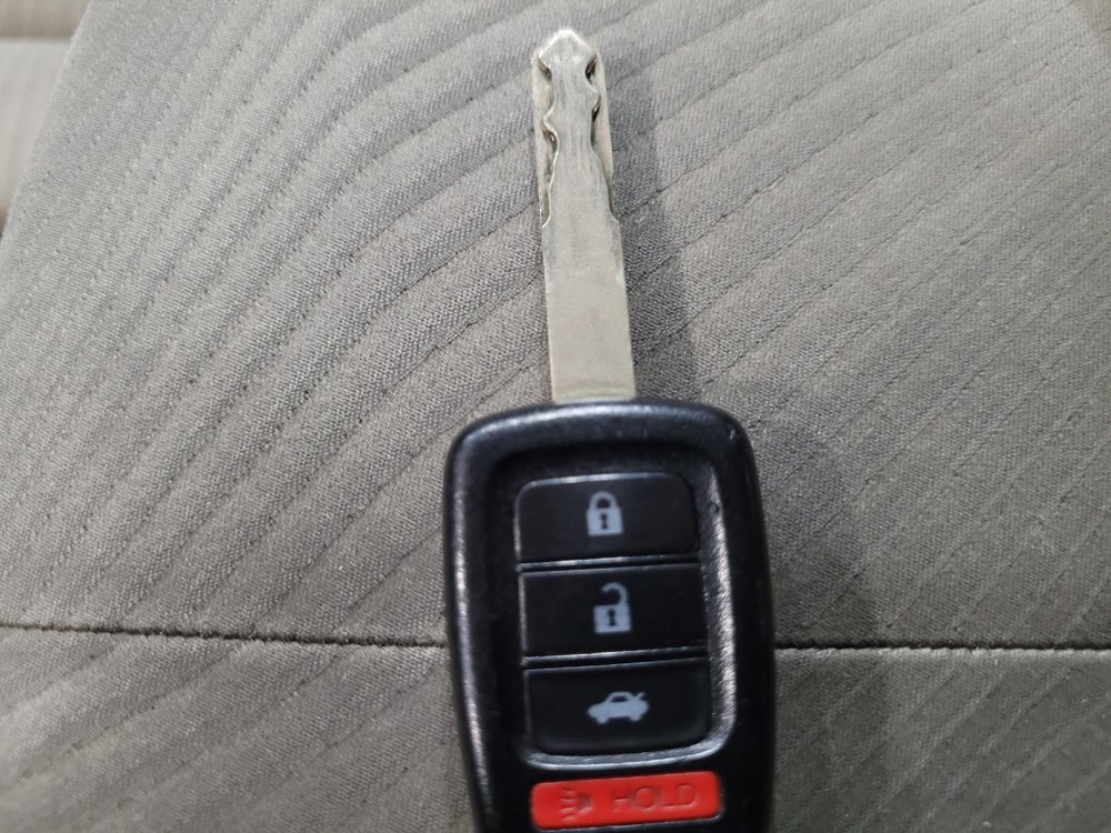 Used 2017 Honda Accord LX image 32