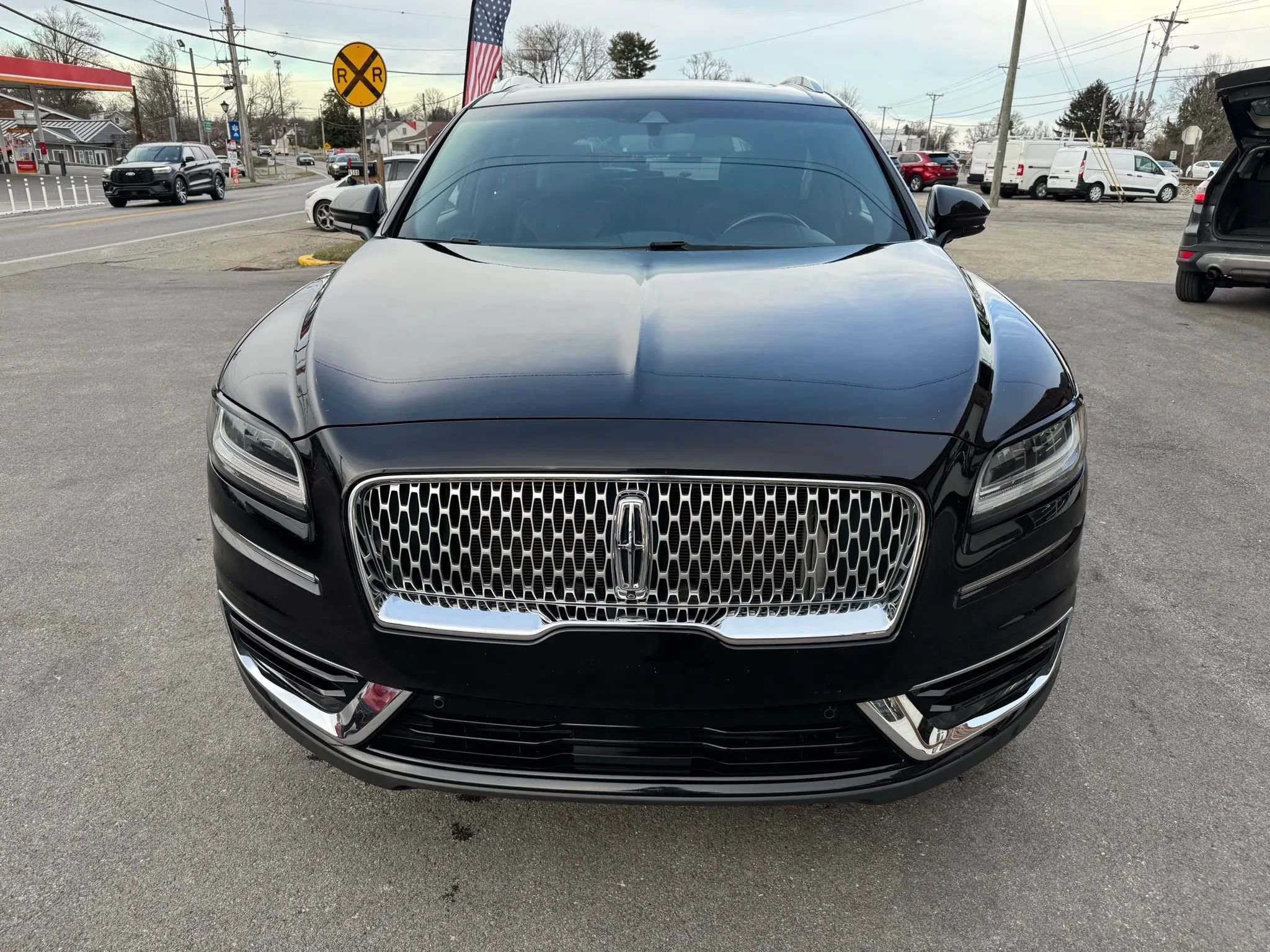 Used 2019 Lincoln Nautilus Reserve image 23