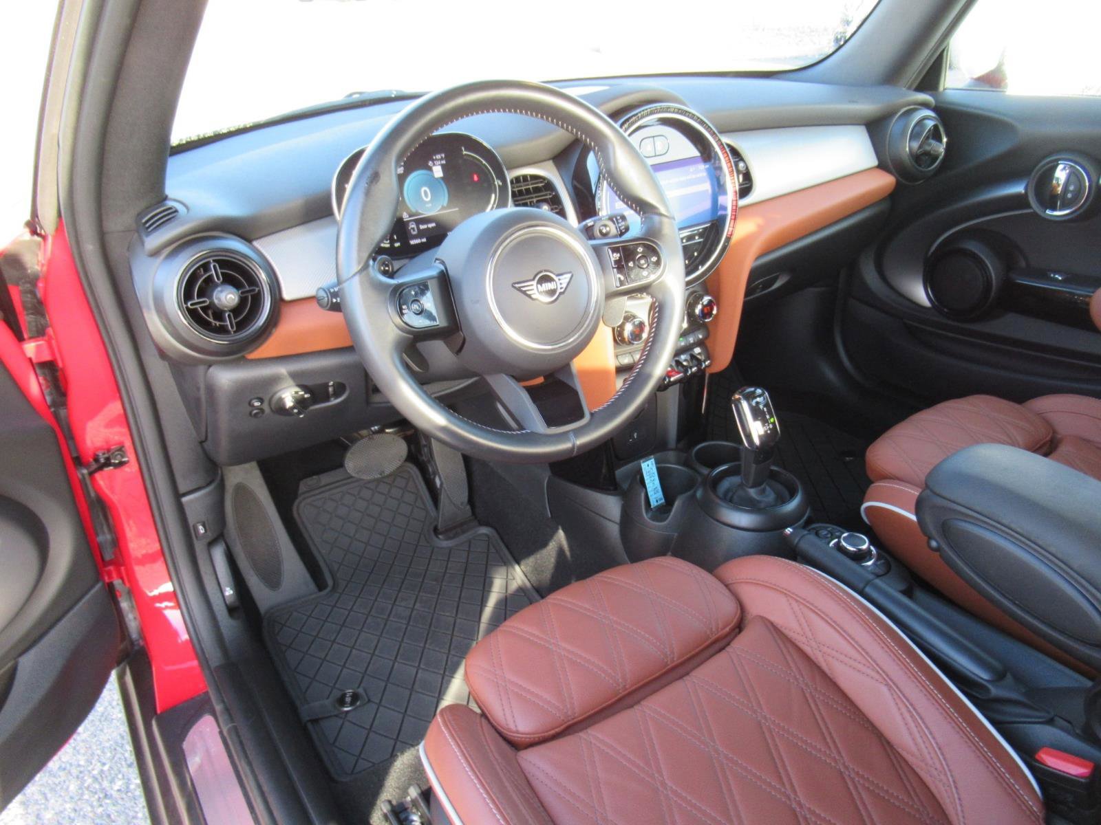 Used 2023 MINI Cooper S w/ Signature Upholstery Package image 15