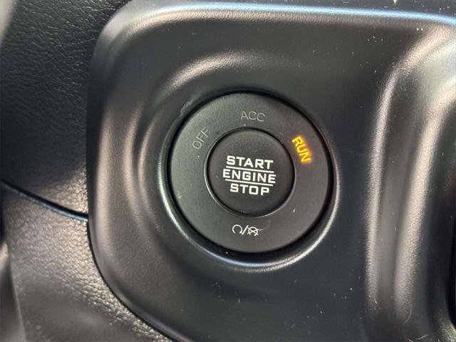 Certified 2022 Jeep Gladiator Sport image 23