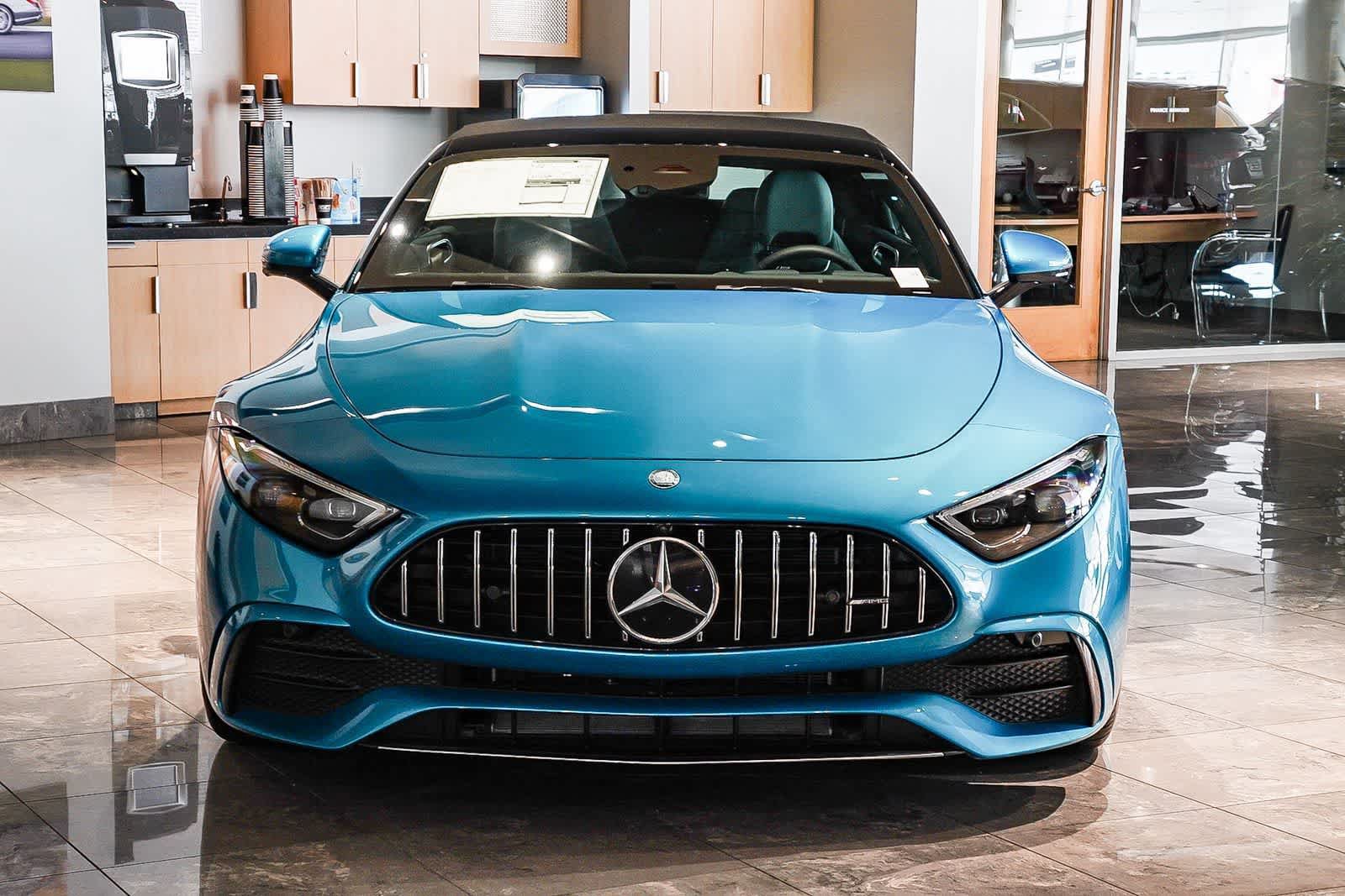 New 2025 Mercedes-Benz SL 43 AMG image 2