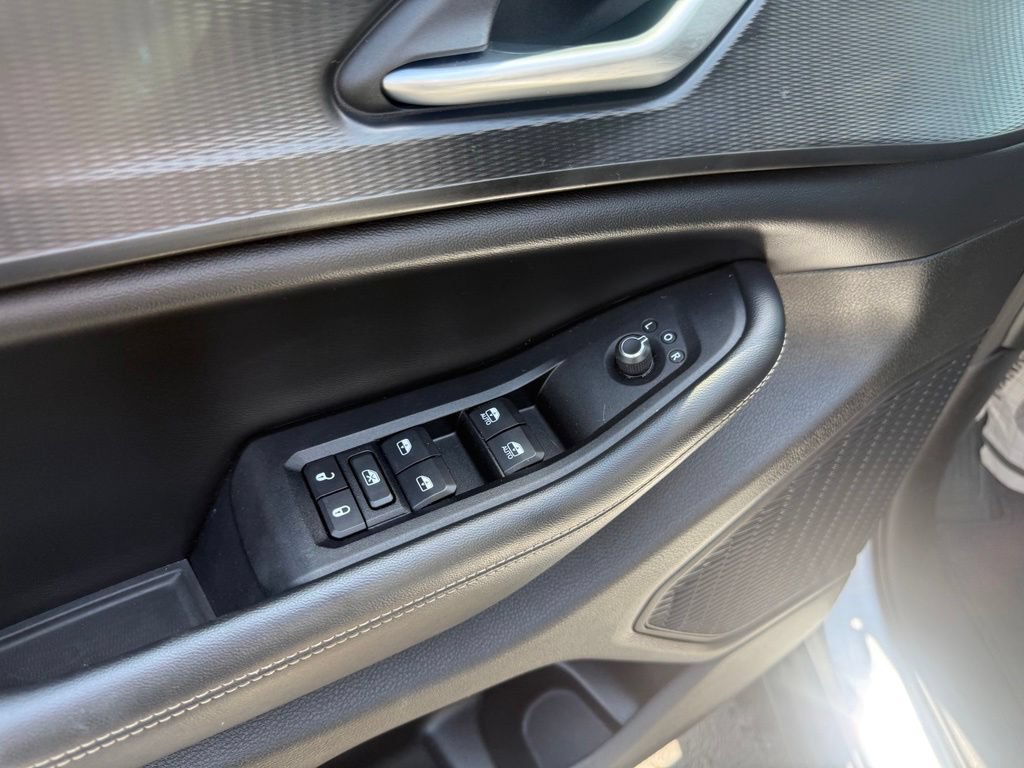 Certified 2024 Jeep Grand Cherokee L Altitude AWD/4WD image 13