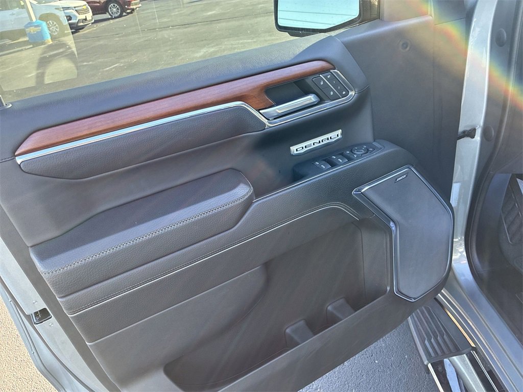 Used 2023 GMC Sierra 1500 Denali image 13